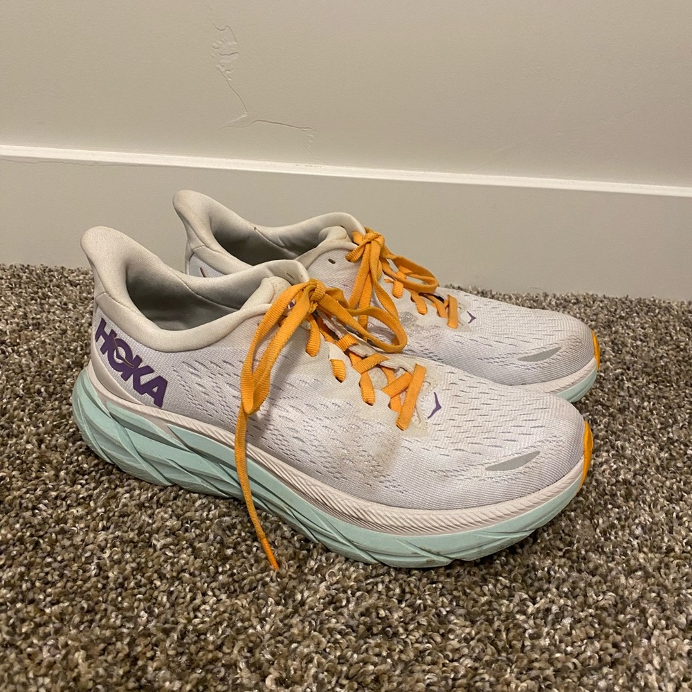 Hoka Clifton 8 Running Shoes